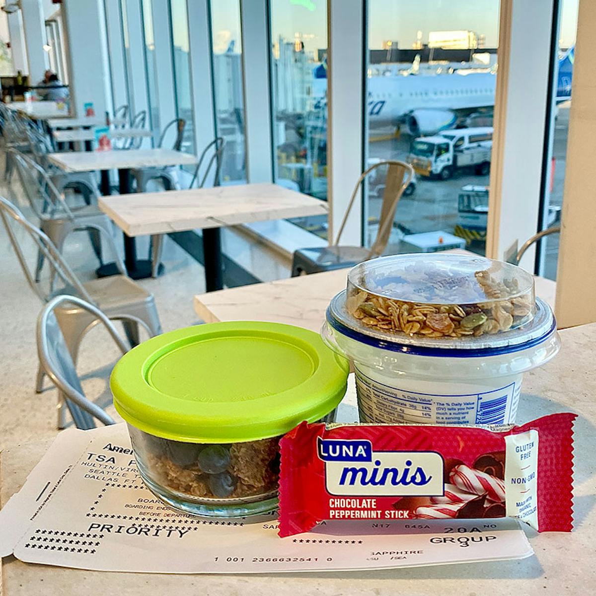 The Best Airport Snacks To Pack, According To Nutritionists